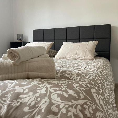 Stelarium-Suite Con Bano Privado En Casa Compartida-Uebica2 Mairena del Aljarafe Eksteriør billede