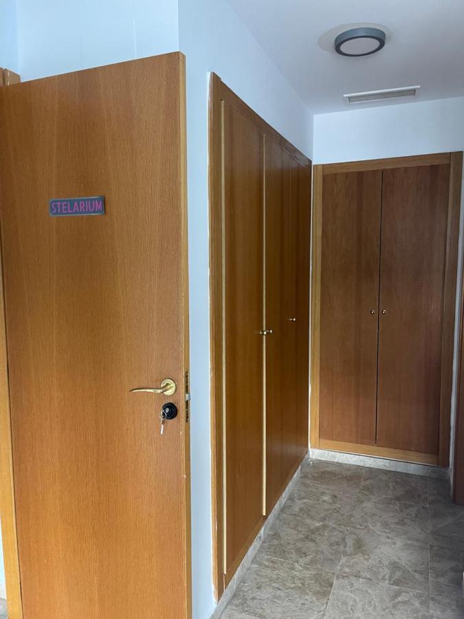 Stelarium-Suite Con Bano Privado En Casa Compartida-Uebica2 Mairena del Aljarafe Eksteriør billede