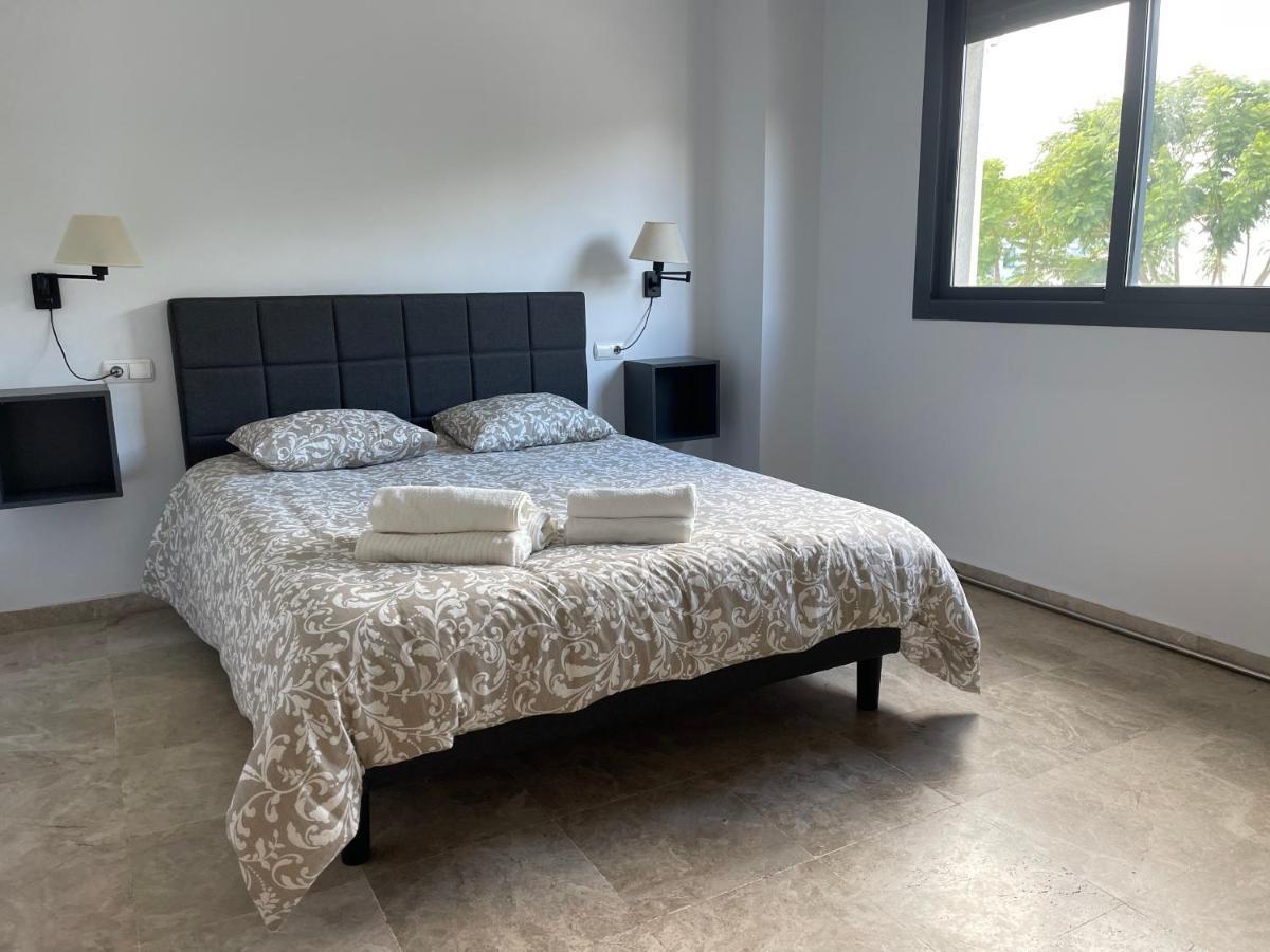 Stelarium-Suite Con Bano Privado En Casa Compartida-Uebica2 Mairena del Aljarafe Eksteriør billede