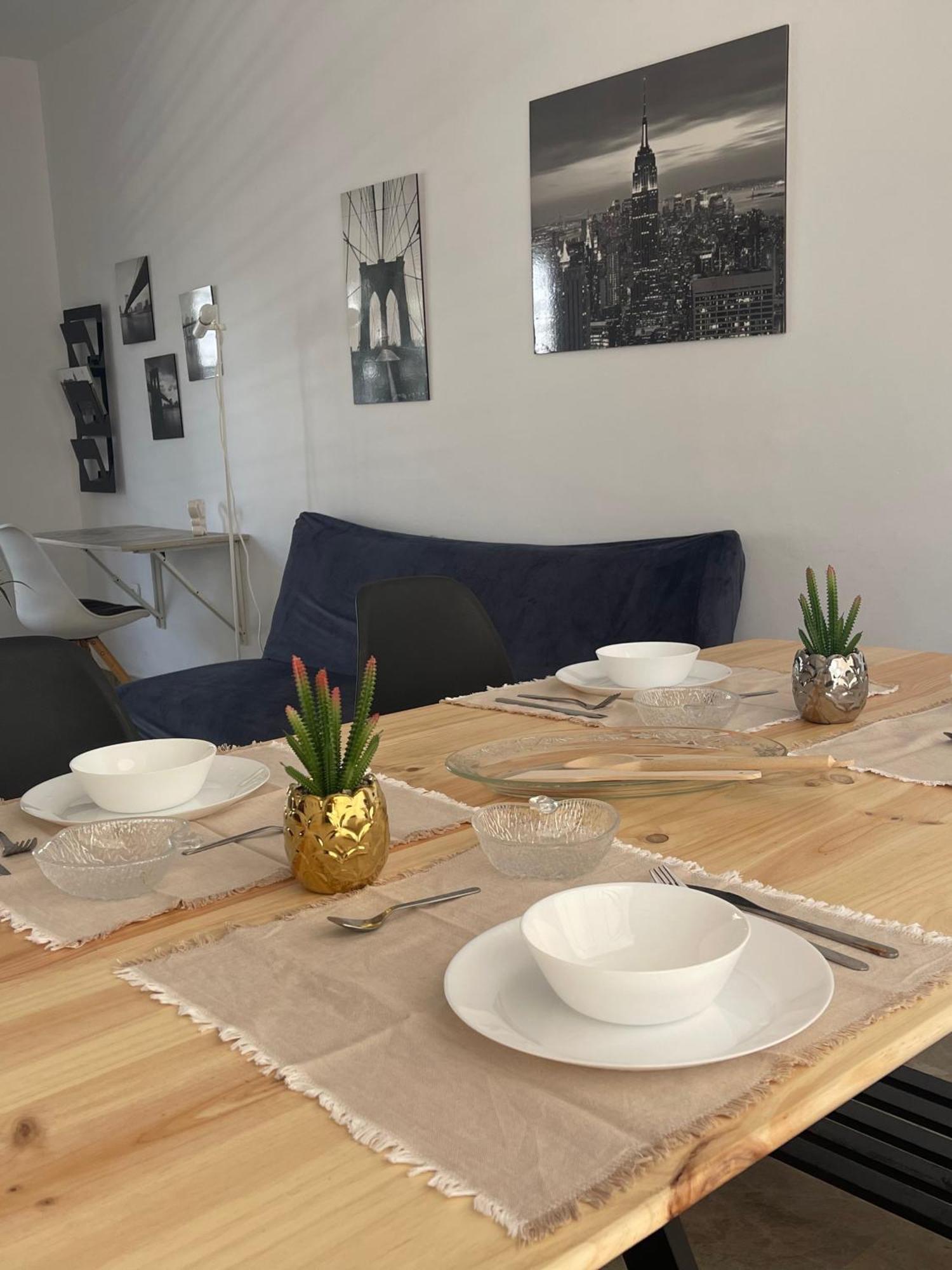 Stelarium-Suite Con Bano Privado En Casa Compartida-Uebica2 Mairena del Aljarafe Eksteriør billede