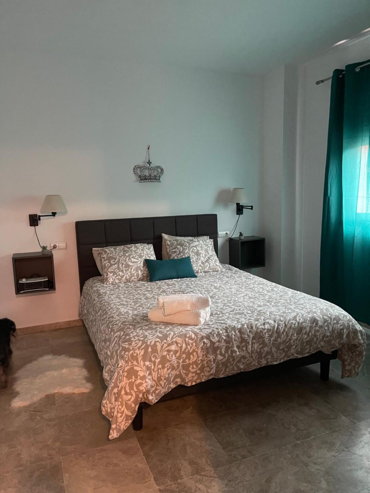 Stelarium-Suite Con Bano Privado En Casa Compartida-Uebica2 Mairena del Aljarafe Eksteriør billede